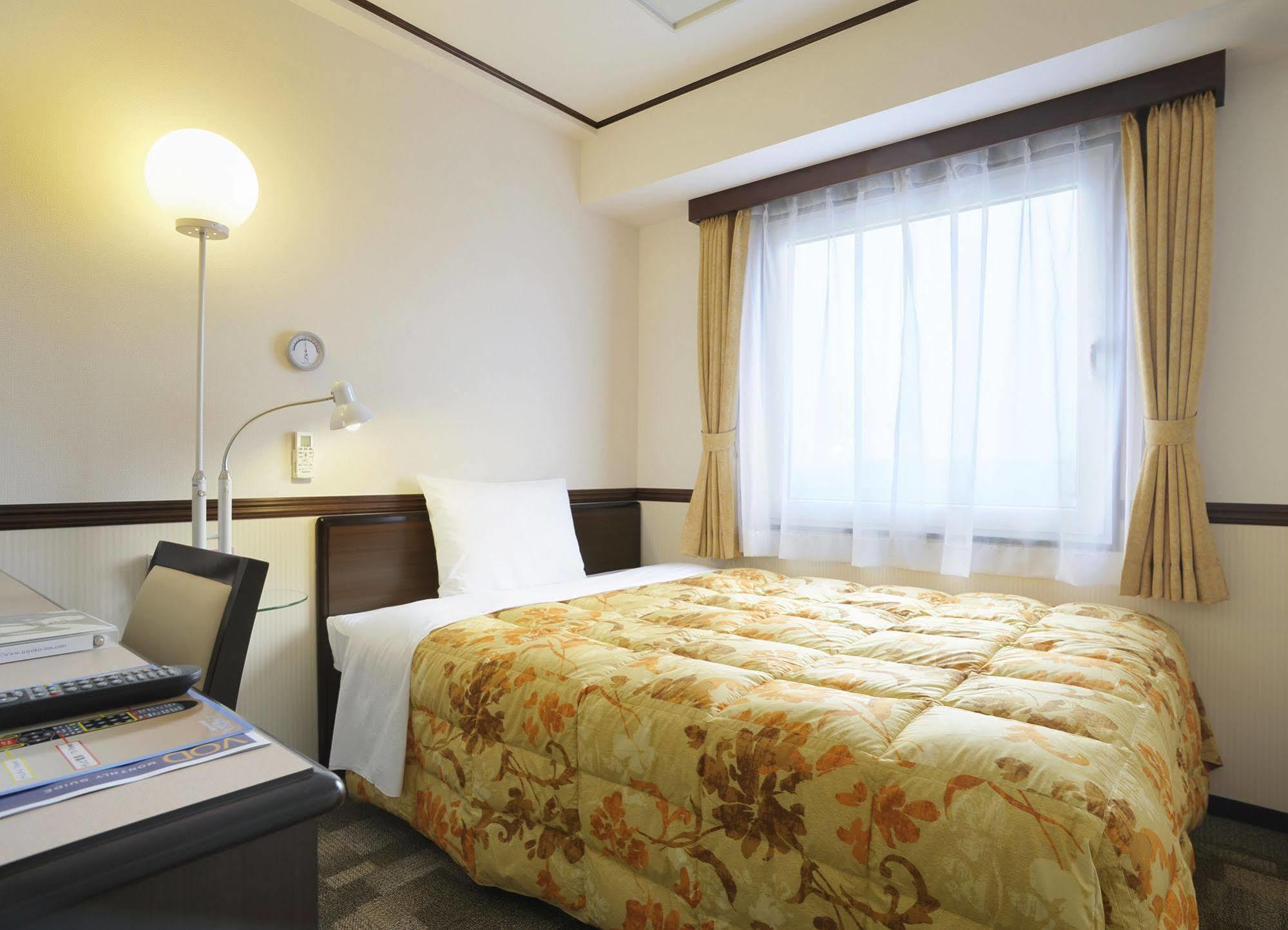 Toyoko Inn Kagoshima Temmonkan No 1 Exterior foto